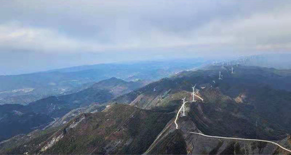 （有修改）【加急】【B】重慶石柱縣：七曜山“刀背梁”風景如畫