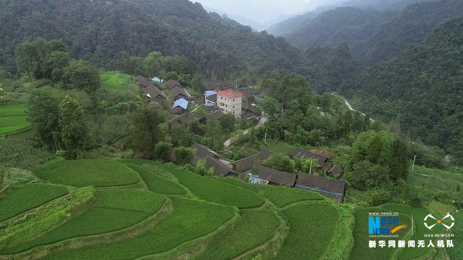 【“飛閱”中國】重慶酉陽：土家古寨藏深山 傳統村落續鄉愁