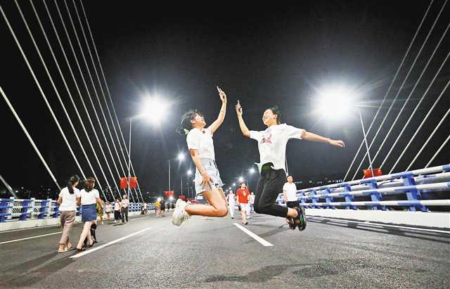 重慶“三橋一隧”建成 9月29日零時起通車