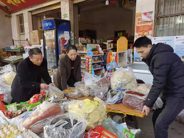 【原創】重慶巫溪縣：出重拳集全力 狠抓“馬路市場”專項整治_fororder_圖片3