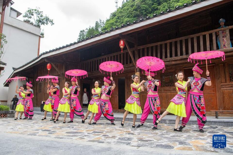 重慶：農文旅融合鋪就高山土家小鎮致富路