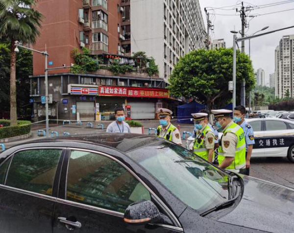 【原創】重慶市交通執法總隊軌道交通支隊加強重點區域執法巡查力度_fororder_圖片1