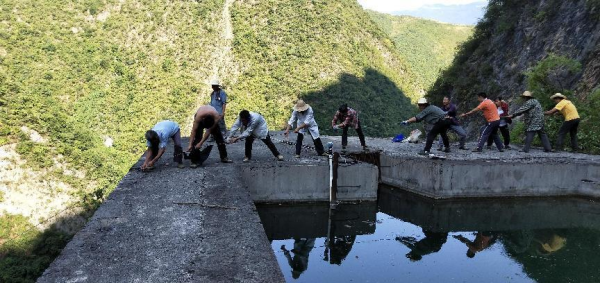 【原創】重慶巫山：抗旱防汛保供水 齊抓共管為民生_fororder_圖片1(1)