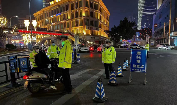 【原創】重慶九龍坡警方開展開展道路交通安違法及摩托車突出違法整治專項行動_fororder_圖片2(1)