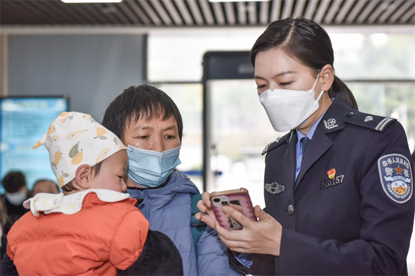 重慶兩江新區公安分局車管所受理崗獲評“全國巾幗建功先進集體”_fororder_圖片3