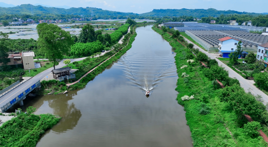 重慶梁平雲龍鎮：鄉村旅遊MV熱播 龍溪河畔美食成焦點_fororder_微信圖片_20240709142420