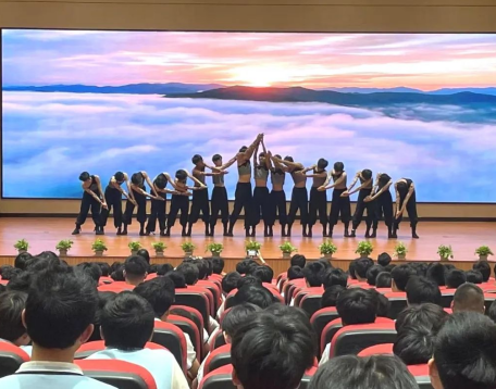 重慶市大足職業教育中心舉辦演講朗誦比賽_fororder_微信圖片_20250430154704