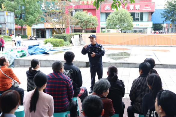 重慶江津：“兩隊一室”激活幾江派出所基層治理活力_fororder_微信圖片_20251023151313