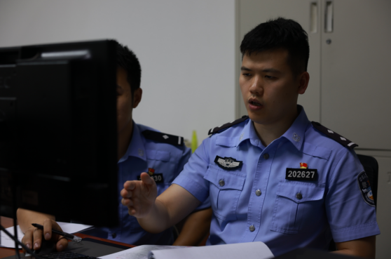 重慶江津民警牟鴻飛：多維法治踐行者 忠誠擔當鑄警魂_fororder_微信圖片_20250627151710