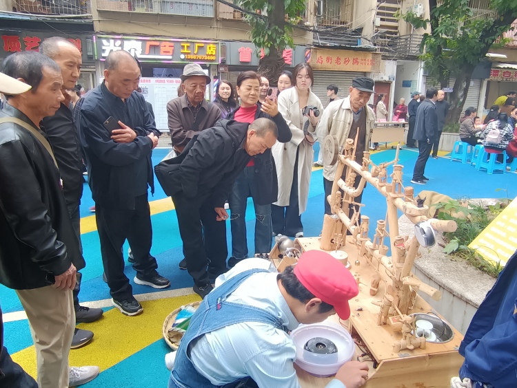 重慶:大坪正街“巷往”街區開巷煥新