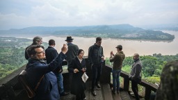 匈牙利智庫學者團訪渝 感知山城歷史底蘊與現代活力