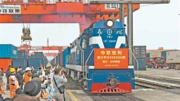 重慶：不斷升級 國際物流樞紐園連結全球