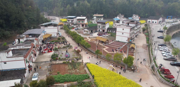 山水作箋 文旅為墨 重慶巫山平河鄉“揮毫潑墨”繪就鄉村振興長卷_fororder_微信圖片_20250829124852