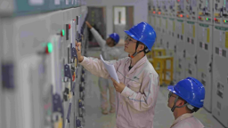 重慶彭水： 遷建變電站 助力渝廈高鐵通車