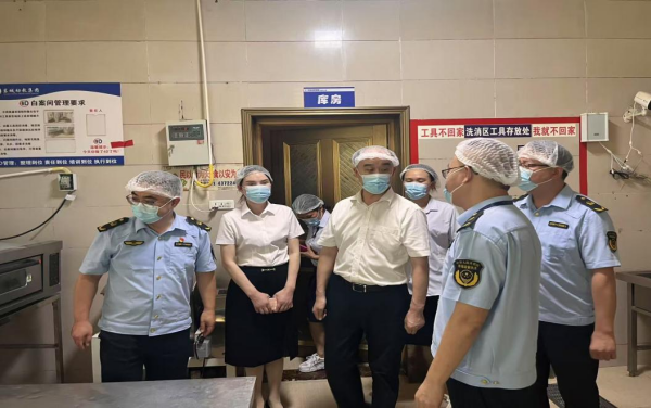 食安責任重如山 重慶大足嚴守幼兒“舌尖關”_fororder_圖片1