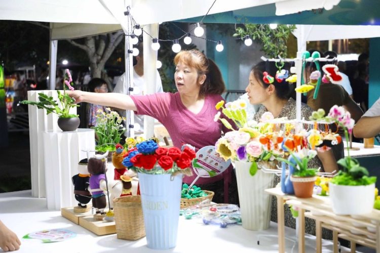 重慶梁平：非遺文創品助力“夜經濟”