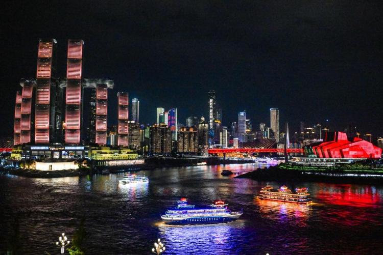 重慶：山水之城夜色璀璨
