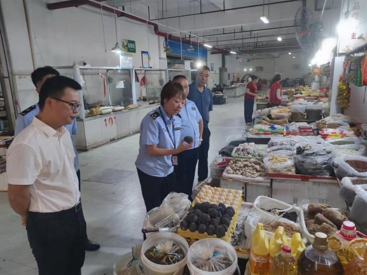 重慶大足：四鎮攜手開展皮蛋銷售專項檢查 嚴守群眾“舌尖安全”關_fororder_mmexport1757909238243