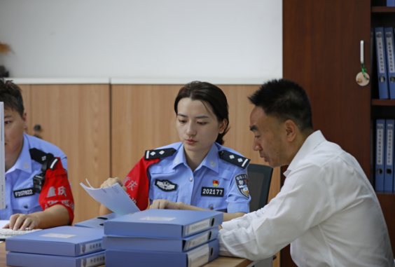 重慶江津警方“五維聯動”築牢開學季安全網 立體化護學體系守護校園平安_fororder_微信圖片_20250908151730