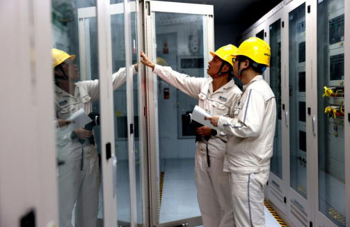 國網重慶彭水供電公司：加強巡視巡檢 確保電網安全度夏_fororder_微信圖片_20250704142637