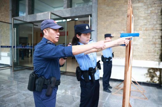 重慶涪陵警營“築夢人”：“以教為刃”護平安_fororder_微信圖片_20250910125230
