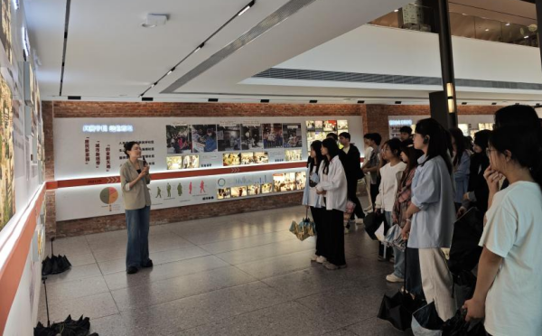 重慶青年職業技術學院師生走進民主村社區開展社會實踐活動_fororder_圖片1