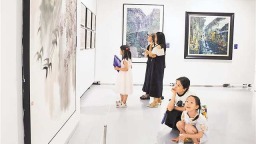 重慶群星美術館開館