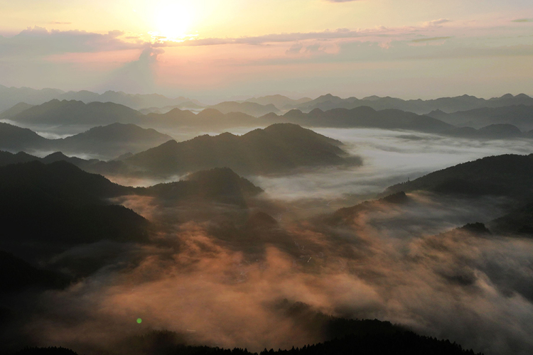 武陵山區：夏韻悠然 田園如詩
