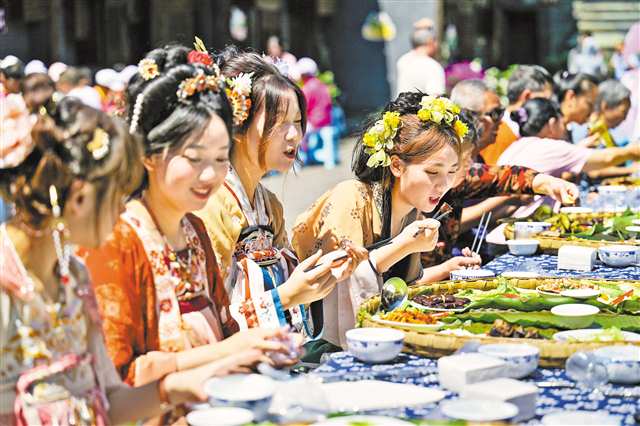 重慶：濃濃傳統味 端午氛圍已拉滿