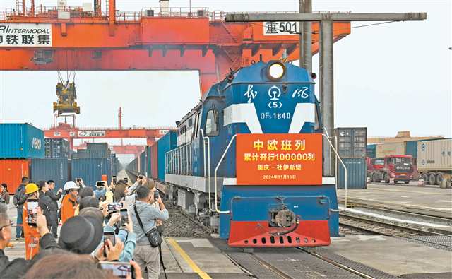 重慶：不斷升級 國際物流樞紐園連結全球
