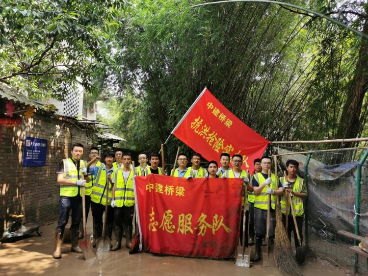 【B】助力重慶抗洪搶險 中建橋梁公司在行動