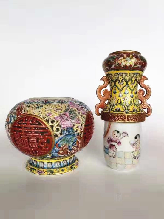【重慶文玩藝術品專題　瓷器　左小圖】大清乾隆年制粉彩透雕福字花卉龍紋轉心瓶