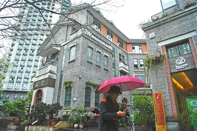 【渝中專題】【頭條資訊 圖文標題摘要】大溪溝文化創意區蝶變見證重慶渝中文創産業發展
