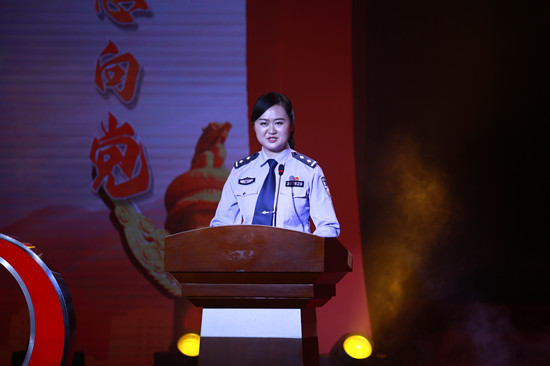 【CRI專稿 列表】 重慶渝北公安分局舉辦優秀青年民警先進事蹟報告會