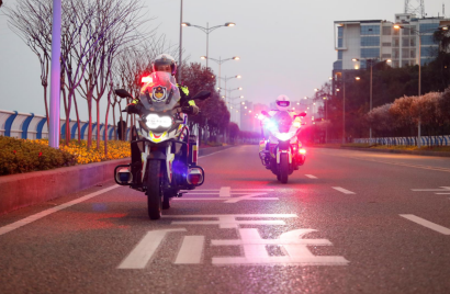【九龍坡區公安分局供稿】重慶九龍坡：開學倒計時 警方全力翼護師生平安