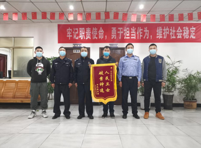 【OK有修改】【重慶江北公安分局供稿】外賣員摩托車被盜 重慶江北警方僅三天將被盜摩托車追回