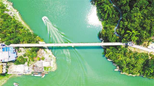 【城市遠洋帶圖】酉陽：峽江深處建起便民橋