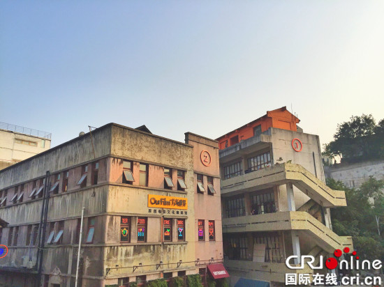 【CRI專稿 列表】中西風格在此碰撞 嶺上壹號助推重慶二廠商旅文融合發展