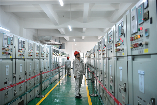 【CRI專稿 列表】國家電網智慧“多站融合”變電站落戶重慶南岸區【內容頁標題】【大智入渝 虛懷若谷】打造智慧生活“發動機” 國家電網智慧“多站融合”變電站落戶重慶南岸