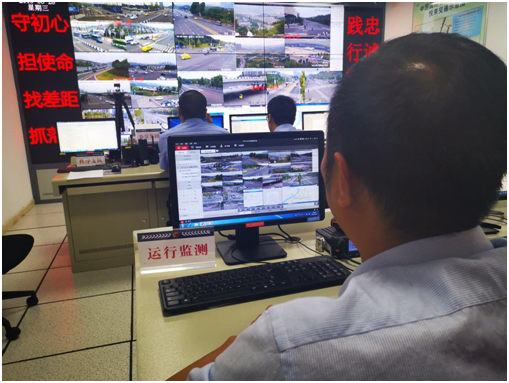 【CRI專稿 列表】加大智慧化技術應用 重慶交巡警護航智博會