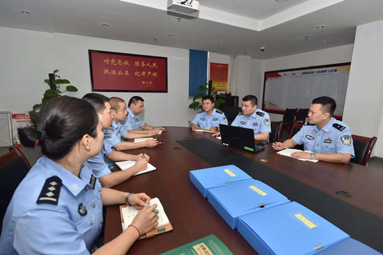 【法制安全】重慶南岸警方摧毀特大“套路貸”團夥