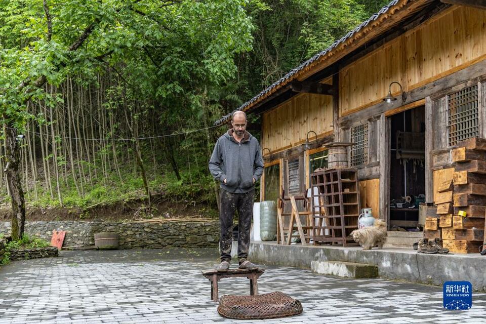 【城市遠洋】尋夢深山的法國漆藝家