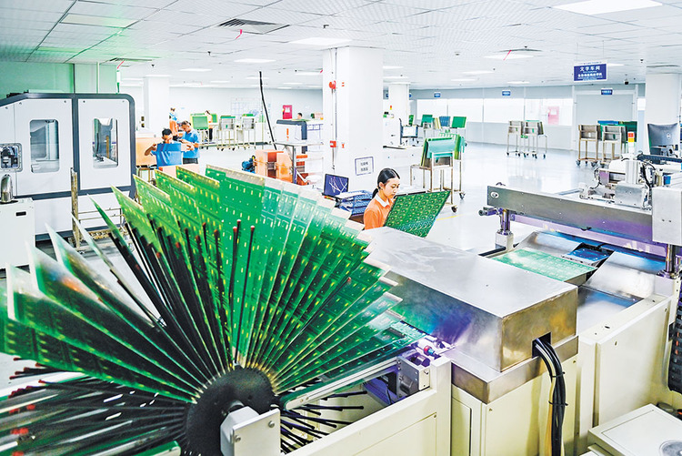 重慶榮昌： 建成西部地區最大電子電路産業園