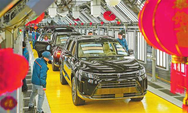 重慶汽車産銷兩旺“乘龍而上”