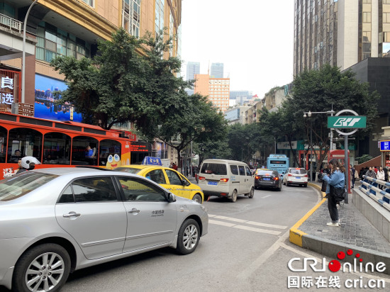 【CRI專稿 列表】重慶渝中交巡警大力整治三輪車亂象 保障群眾出行安全