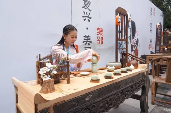 已檢查【房産汽車 列表】金科《美鄰》新刊發佈 眾大咖共建有溫度的鄰裡圈