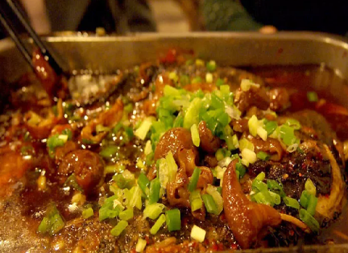 已檢查【食在重慶 圖文】入夜後的南岸才是真正的"美食天堂"