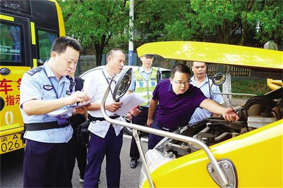 【區縣聯動】【萬州】萬州：40輛校車集中“體檢”