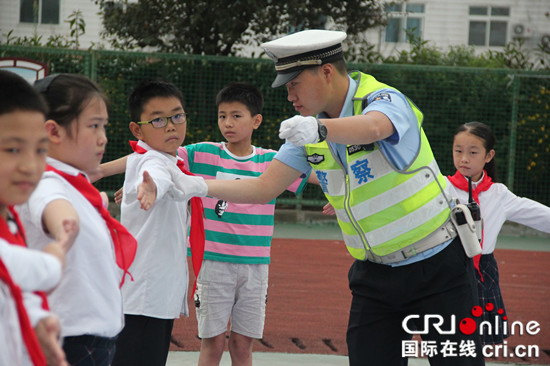 【區縣聯動】【石柱】重慶石柱警方：多措並舉推進“平安校園”建設