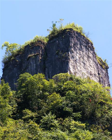 不簽 【區縣聯動】【黔江】黔江有處石鍾山 奇特風光聳雲天